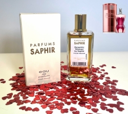 WOMAN / SAPHIR - Excentric Woman